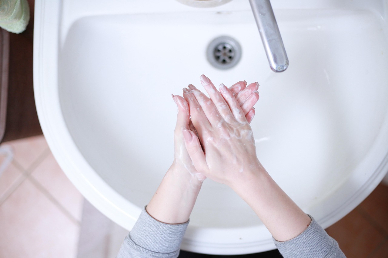 クーラーバッグの保冷剤を長持ちさせる方法は？