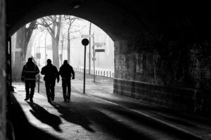 折りたたみ日陰パラソルの軽量モデルはどれが人気？