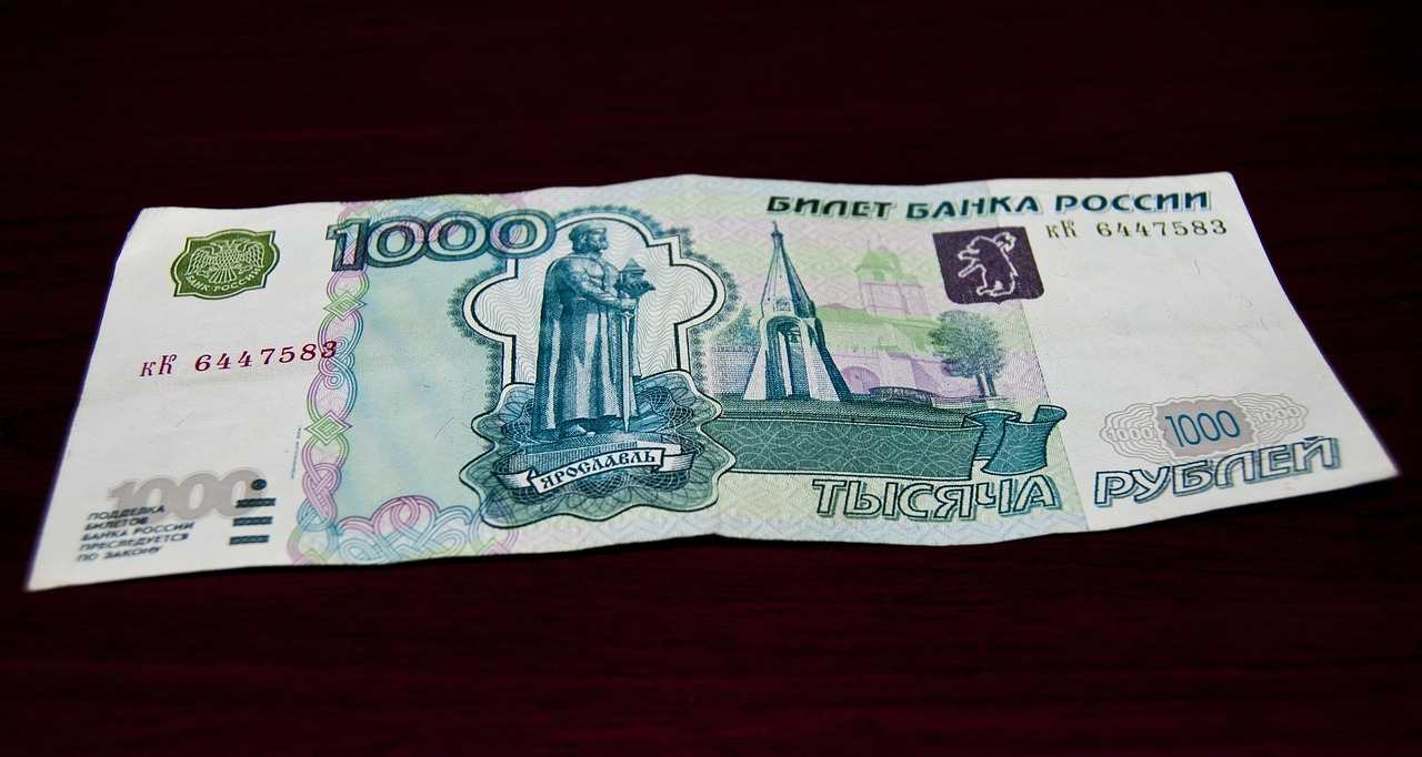 暑さ対策にぴったりなグッズは1000円以下で手に入る？