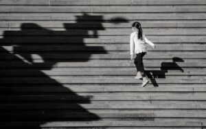 遮熱シェードカーテンの効果とはどのようなものですか？