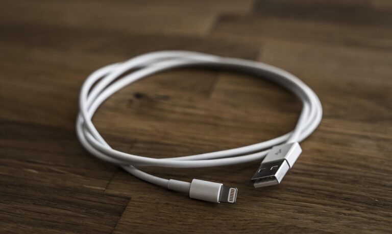 携帯扇風機のUSB急速充電はどれくらい便利なの？