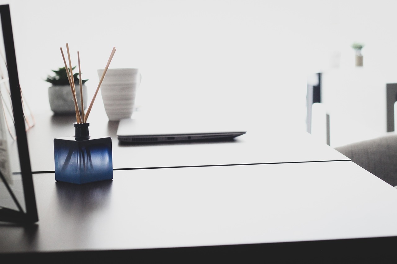 在宅勤務中の熱中症対策におすすめのグッズは何がいい？