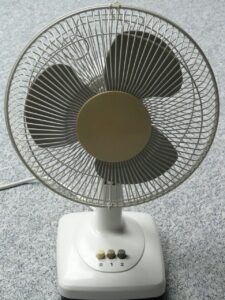 空調服と冷却ベストの違いは何ですか？