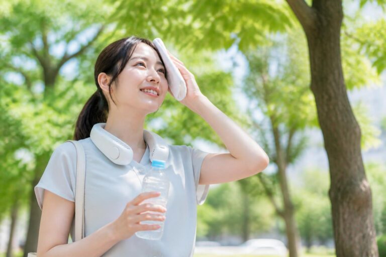 熱中症対策グッズを含む海水浴の持ち物は？
